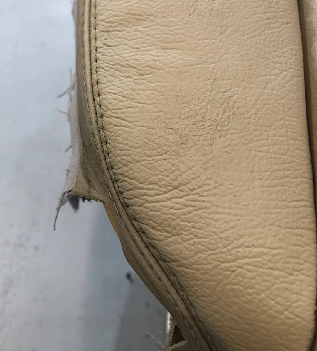 Base Grain Leather Compound