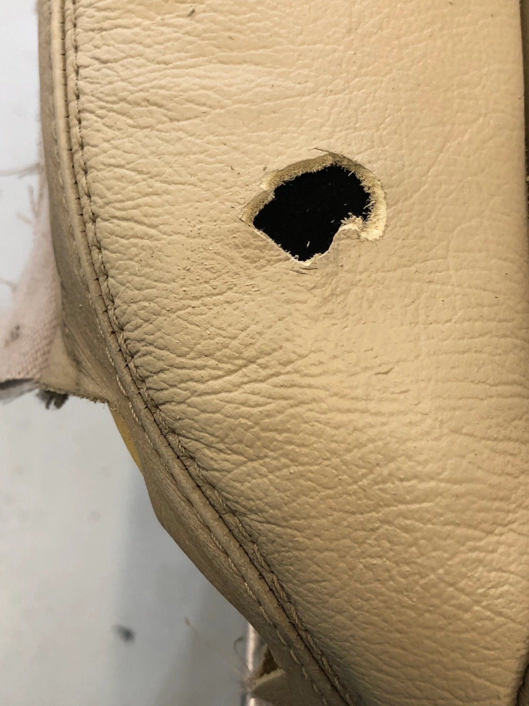 Base Grain Leather Compound
